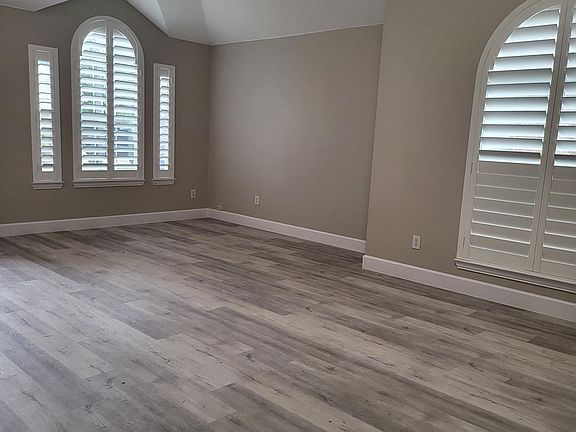 3rd image of 1596 Cedar Elm Dr