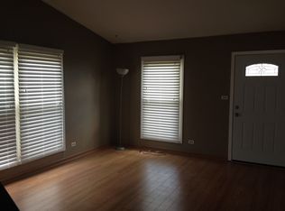 1976 Franklin Pl, Hoffman Estates, IL 60169