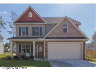 1529 Vandenburg Dr, Fayetteville, NC 28312