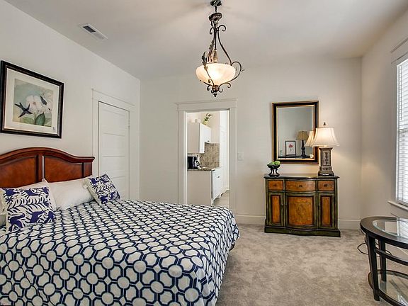 5th image of 210 5th Ave S APT 3