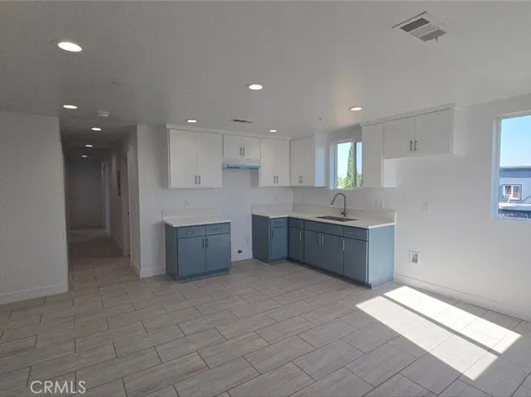 10413 Avalon Blvd, Los Angeles, CA 90003