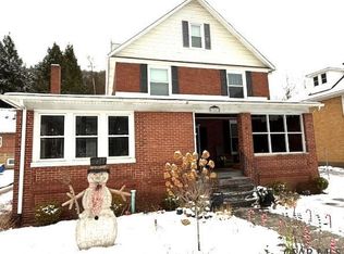 2243 Kring St, Johnstown, PA 15905