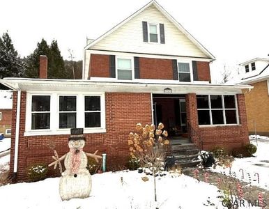 2243 Kring St, Johnstown, PA, 15905