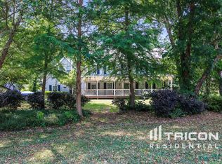 3321 Manchester Dr SW, Lilburn, GA 30047