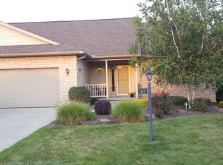 613 Pond View Cir NW, Strasburg, OH