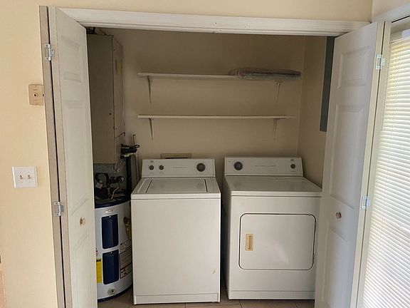4th image of 140 Lanier Dr #155