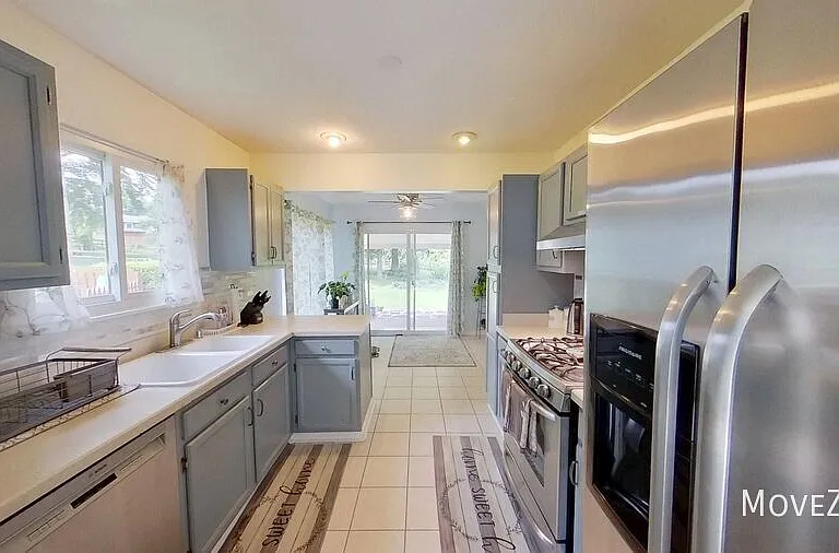 9338 Aylesbury Ln — Photo 21