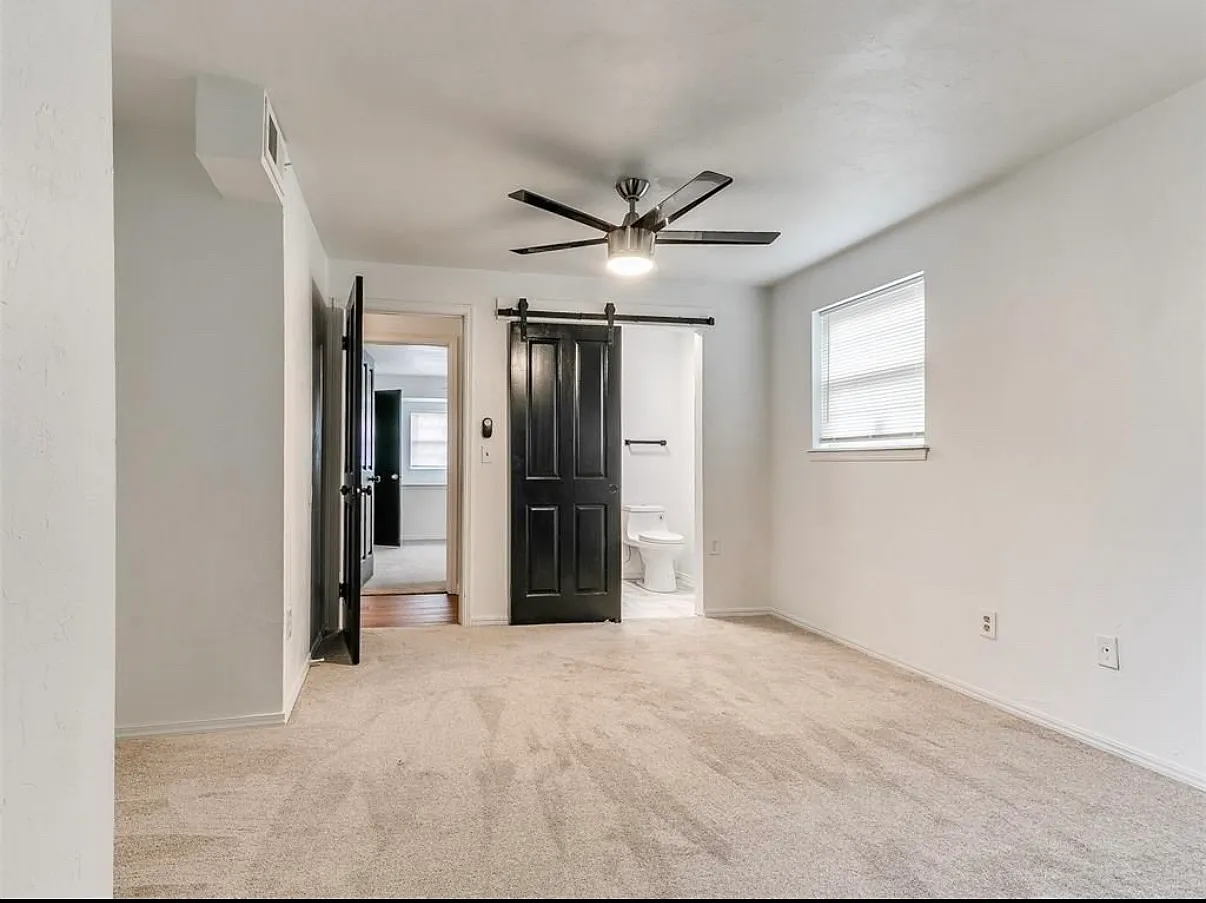 3 bed, 1342 sqft, $1,000 — Photo 3