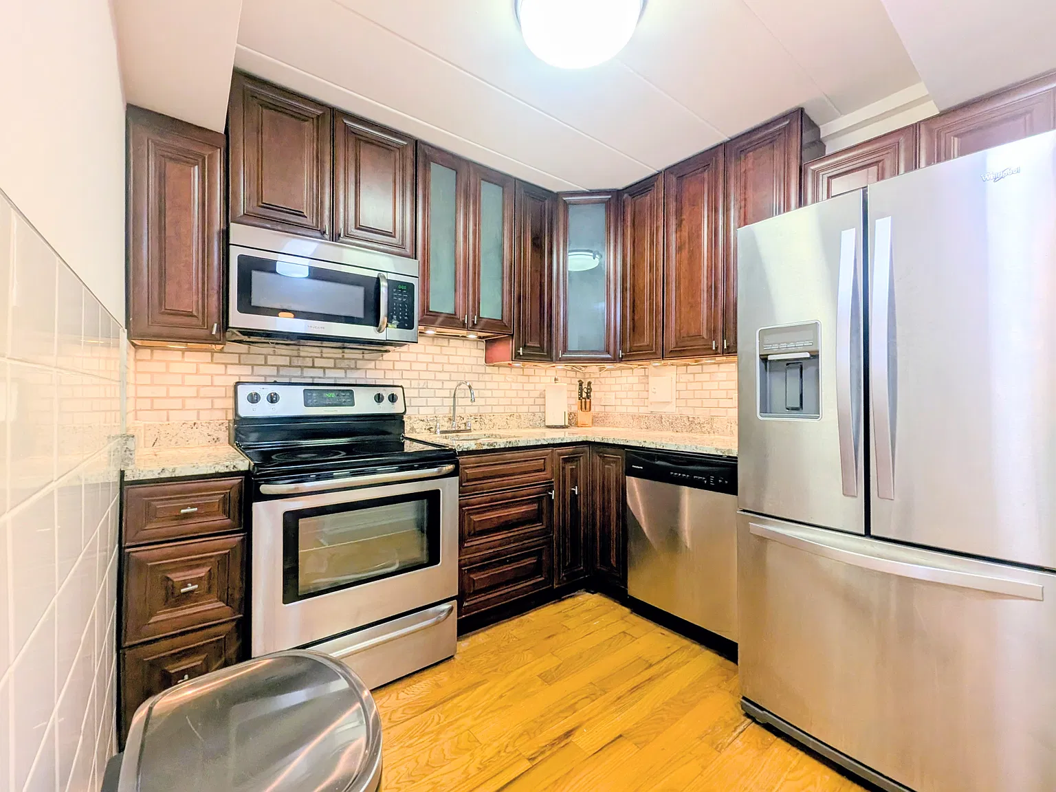 2 bed, 700 sqft, $1,450 — Photo 4