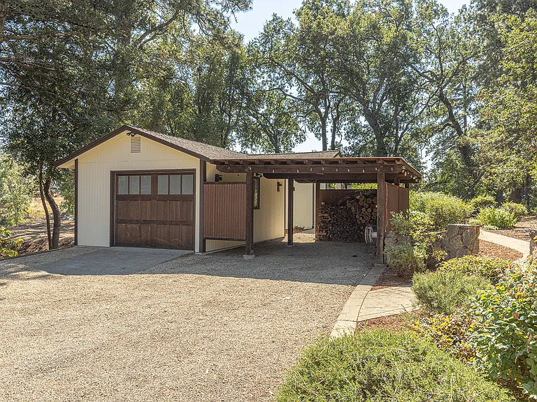 525 Keyes Ave — Photo 46