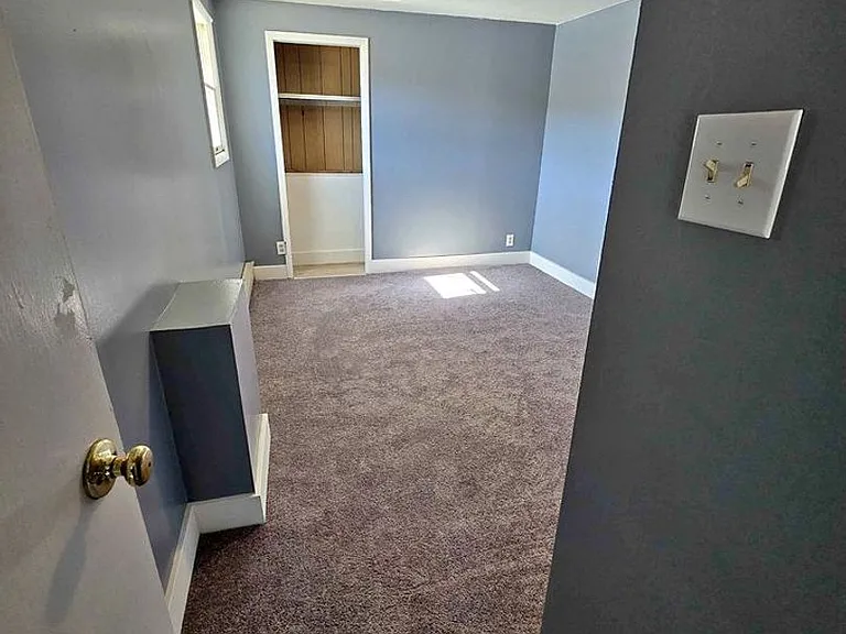 127 Woodward Ave — Photo 5