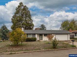 10 Carmel Ct, Roseburg, OR 97471