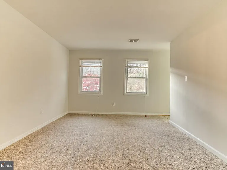 7732 Matisse Way — Photo 13