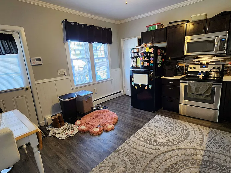 712 Market St — Photo 14