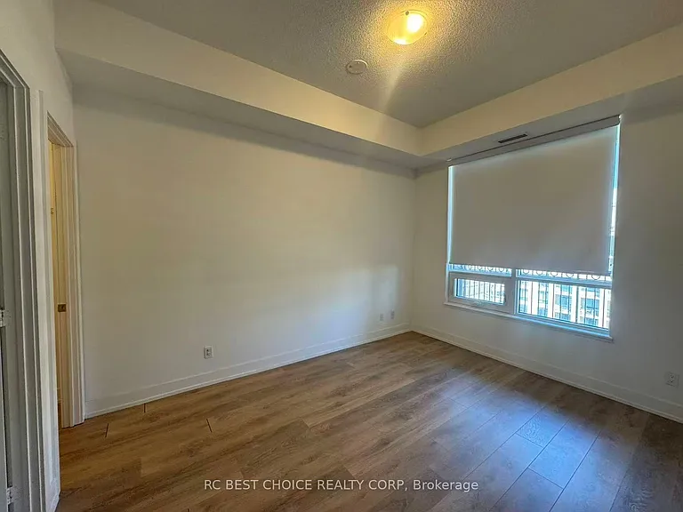 268 Buchanan Dr #820W — Photo 9