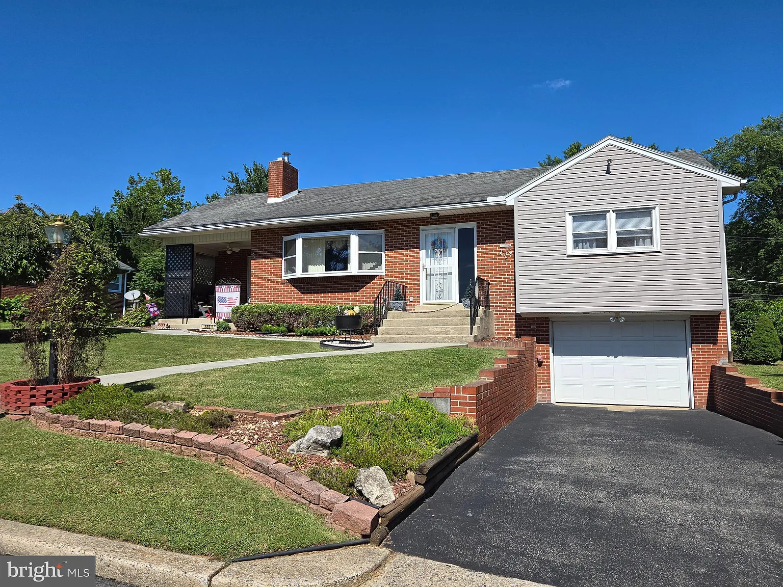 3325 Willow Grove Ave photo 1
