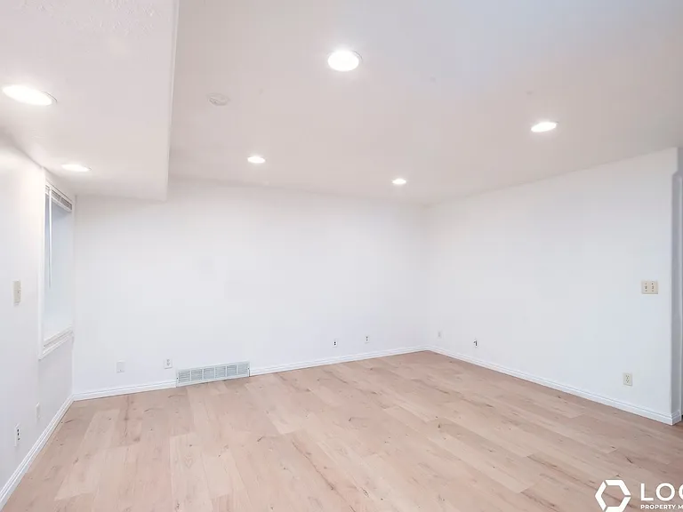 5068 S Murray Blvd #DOWNSTAIRS — Photo 10