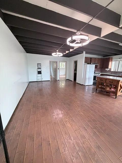 2 bed, 900 sqft, $2,150 — Photo 2