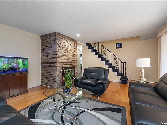 4th image of 248-14 54th Ave