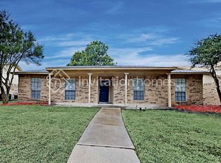 6813 Curry Dr, The Colony, TX 75056