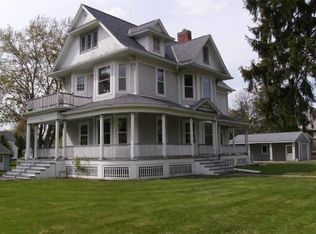 20394 W Gale Ave, Galesville, WI 54630