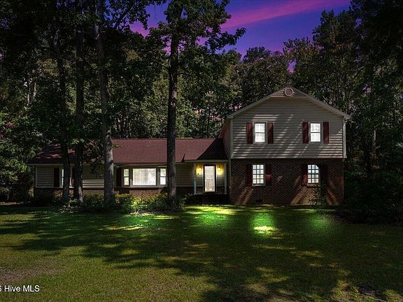 2nd image of 4606 Country Club Drive N