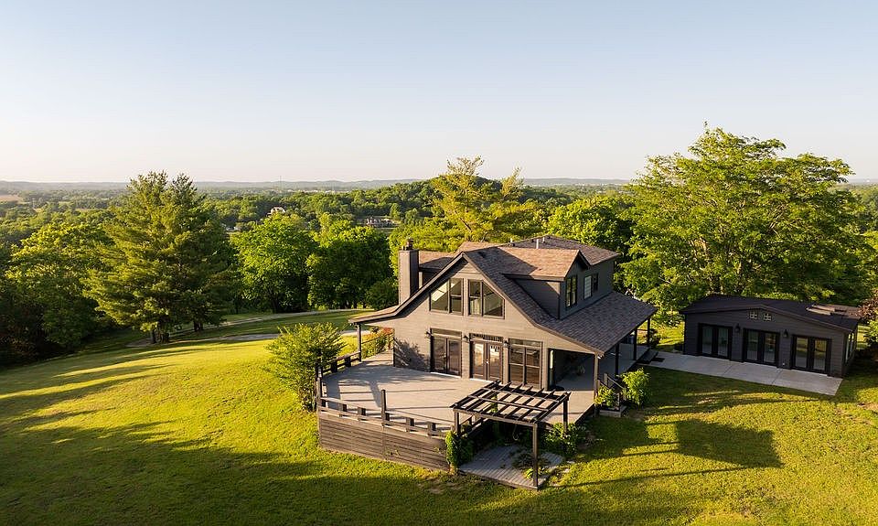 4th image of 2351 Harlan Rd