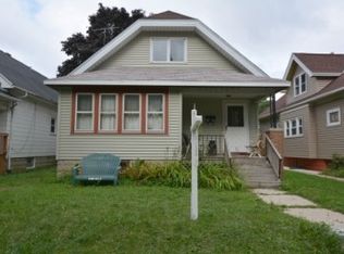 1629 S 37th St, Milwaukee, WI 53215