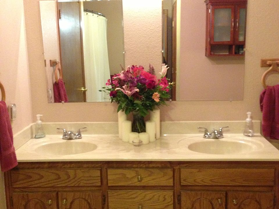 Huge Master Bath