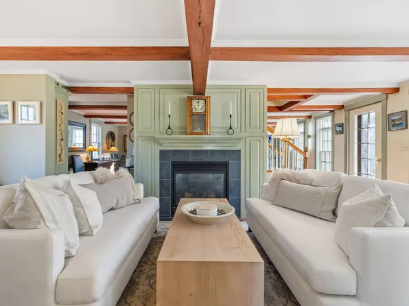 12 Chapman Ln #Id1532204p, Kennebunk, ME 04043