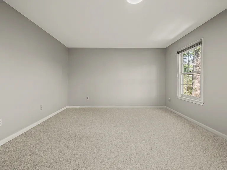 4 Hubbard Run Dr #4 — Photo 11
