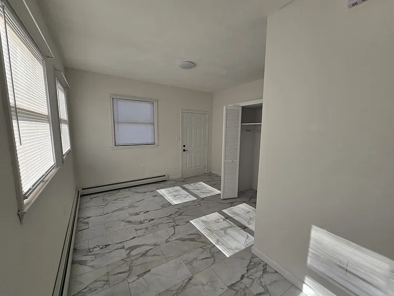35 Hichborn St #1 — Photo 18
