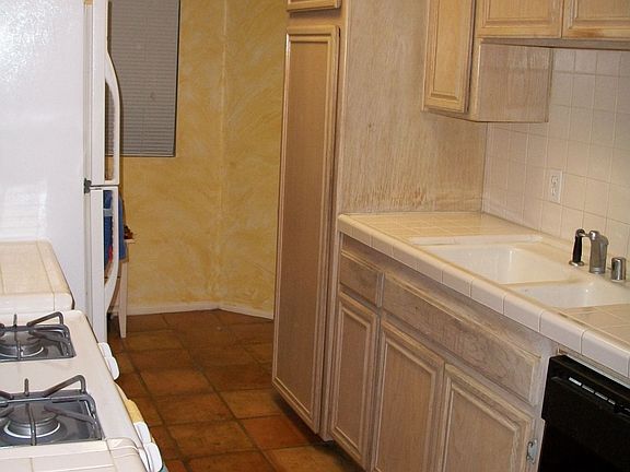 Spanish style kitchen with eat-in nook