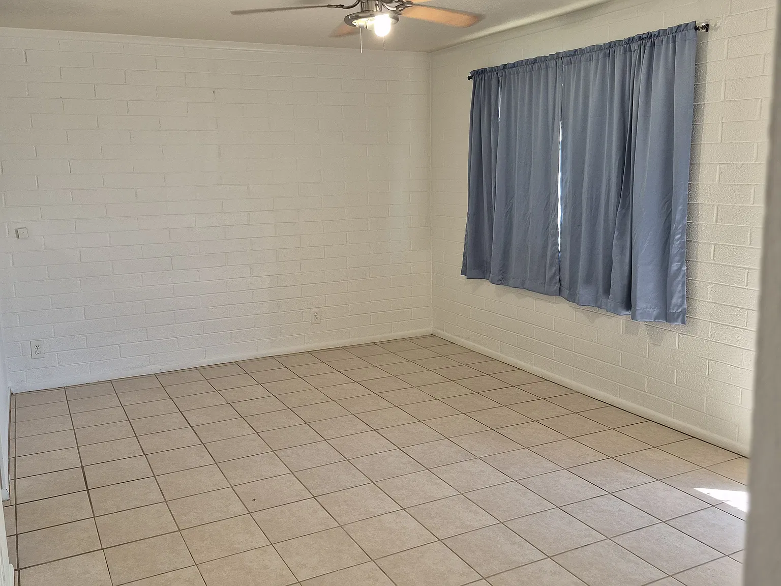 2 bed, 800 sqft, $1,295 — Photo 2