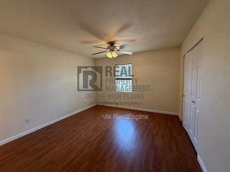 3101 S Jackson St — Photo 13