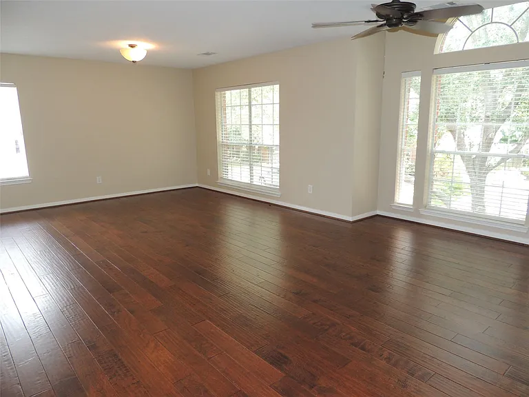 1307 Westwick Forest Ln — Photo 17