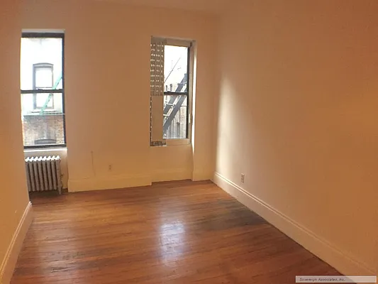 Rented by Sovereign Associates | media 13