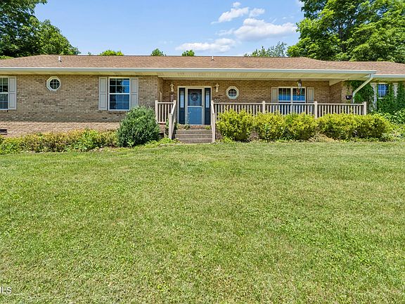 2nd image of 408 Taryn Ct