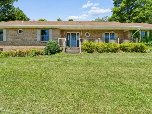 408 Taryn Ct, Bristol, VA 24201