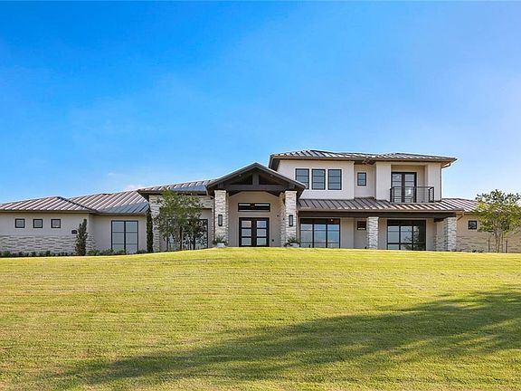 2nd image of 4009 Starling Dr