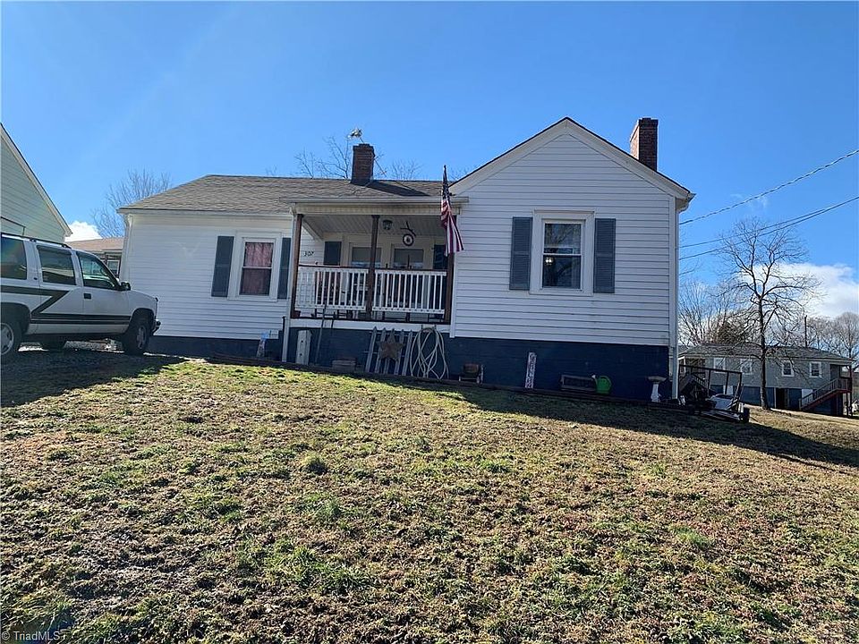 1st image of 307 Circle Dr