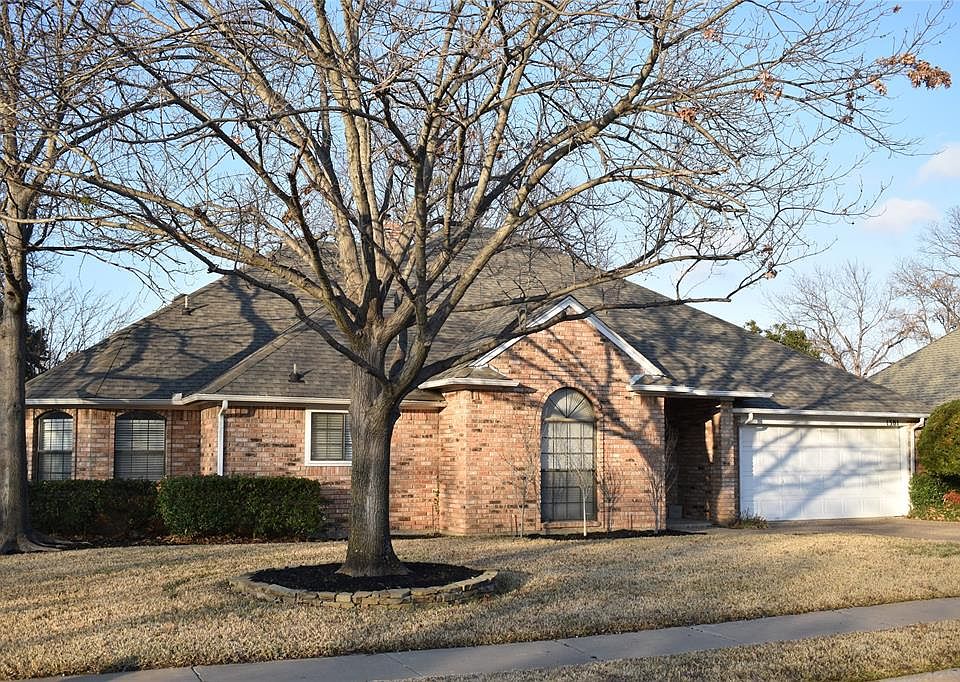 1st image of 1301 Brookshire Dr