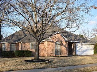 1301 Brookshire Dr, Bedford, TX 76021