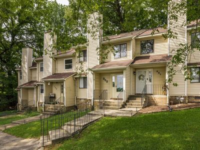 303 Deerpoint Dr #303, Hendersonville, TN, 37075