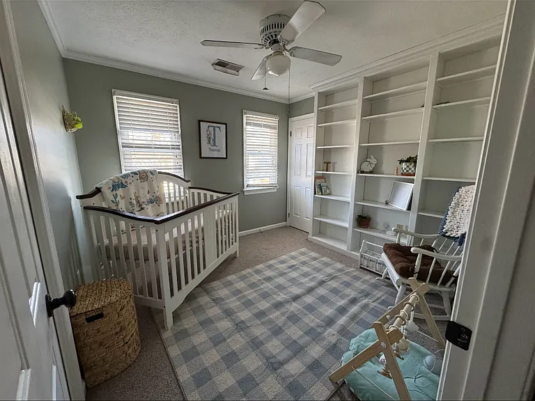 108 Moss Ct #1 — Photo 26