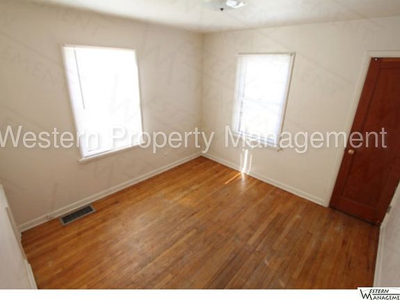 4th image of 3812 4th Ave S