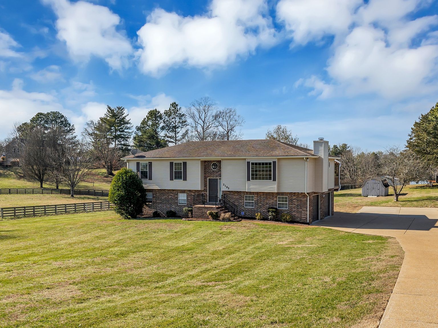 2195 Clara Mathis Rd, Spring Hill, TN 37174 | Zillow