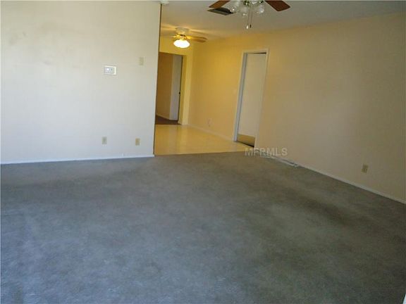 5th image of 10156 45th Way N