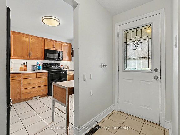 4th image of 909 D Elmsmere Rd