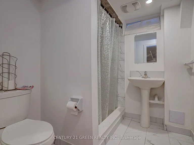 5 Beechmont Dr #BASEMENT — Photo 4